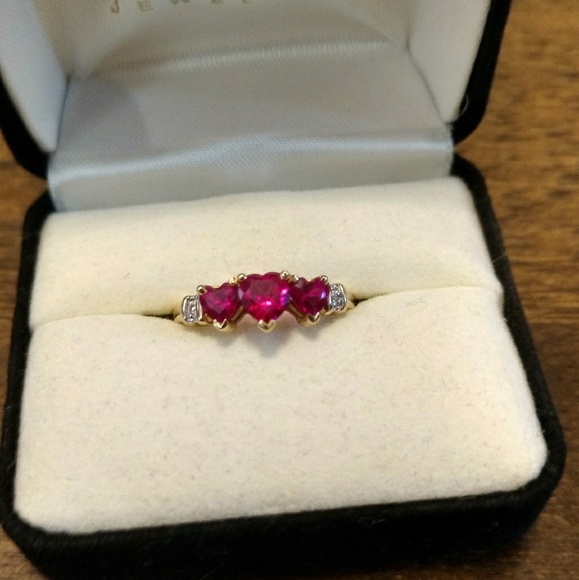 Kay Jewelers Jewelry - 💎Diamond & Ruby Hearts Ring